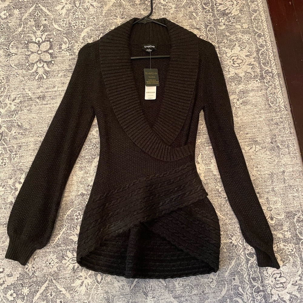 bebe sweater